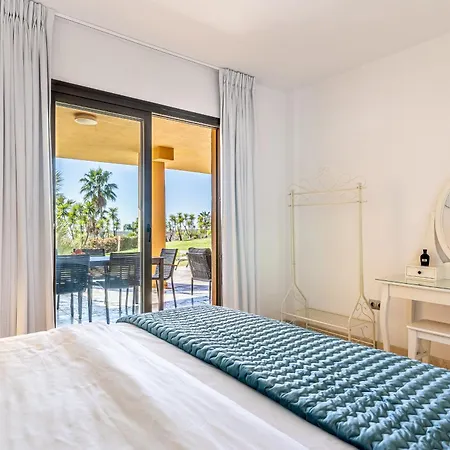 Appartement Cozy 2-bedroom In Hacienda De Cifuentes Estepona
