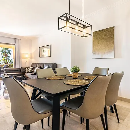 Cozy 2-bedroom In Hacienda De Cifuentes Apartment *