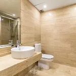 Cozy 2-bedroom In Hacienda De Cifuentes 아파트 베나하비스