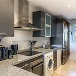 Cozy 2-bedroom In Hacienda De Cifuentes