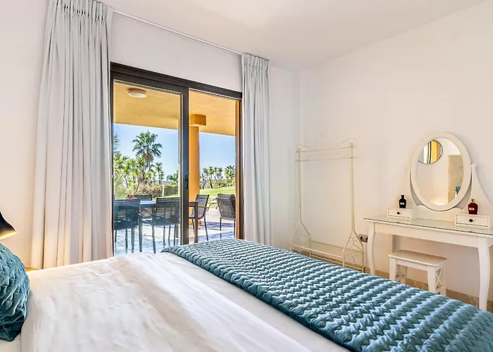 Lejlighed Cozy 2-bedroom In Hacienda De Cifuentes Estepona